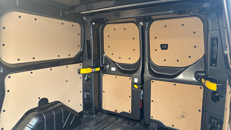 Ford Transit Custom 340 L1 Diesel Fwd 2.0 EcoBlue 170ps Low Roof Limited Van Auto